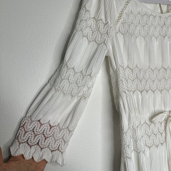 Free People Lace open Knit White Top Tie front Size M Fire Island - Picture 2 of 12